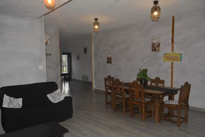 Gite Lorlavie Arudy Exteriör bild